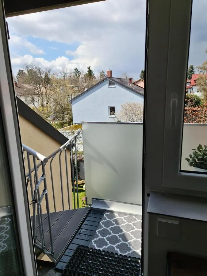 Apartment Rooftop Solln - 20Min Oktoberfest/Zentrum Munich
